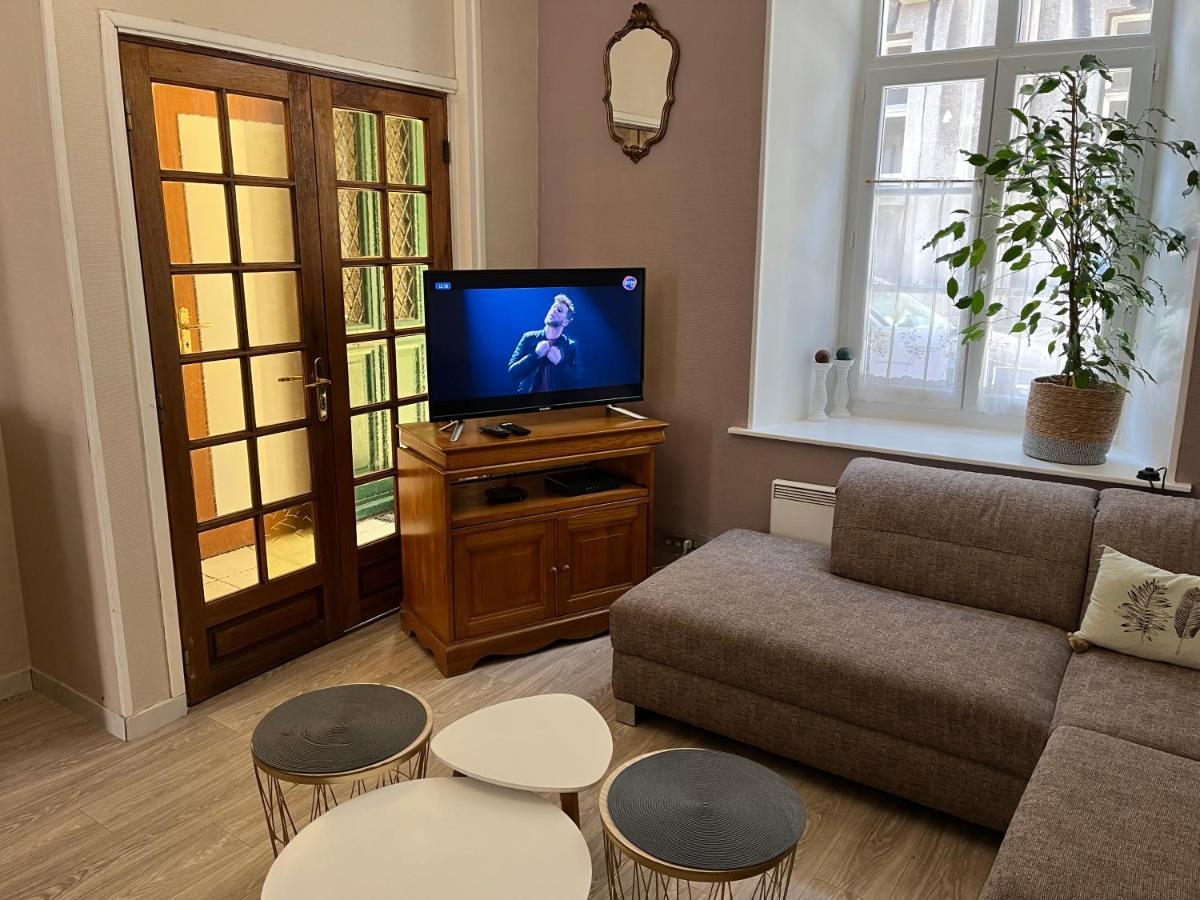 Le Petit Bonheur De La Haute Boulogne-sur-Mer Ngoại thất bức ảnh